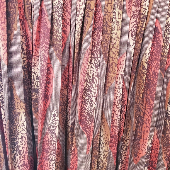 NWOT Pleated Midi/Mini Knee Skirt Size Large - Picture 7 of 16